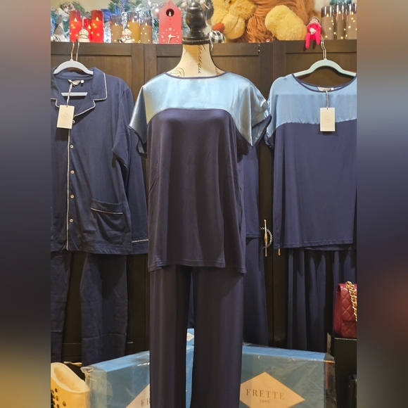 Frette Cascade Lounge Collection 2026 NWT 2 Pieces Top/ Pants Blue Silk/ Cotton - Picture 6 of 17